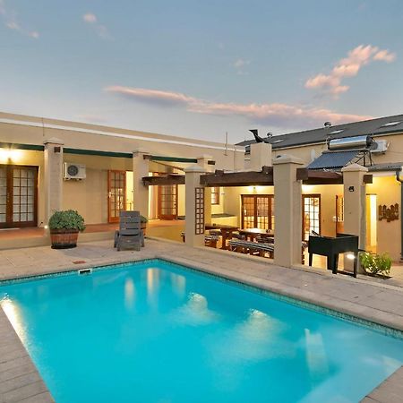 J'S Audacious Living Montagu Self Catering Lejlighed Eksteriør billede