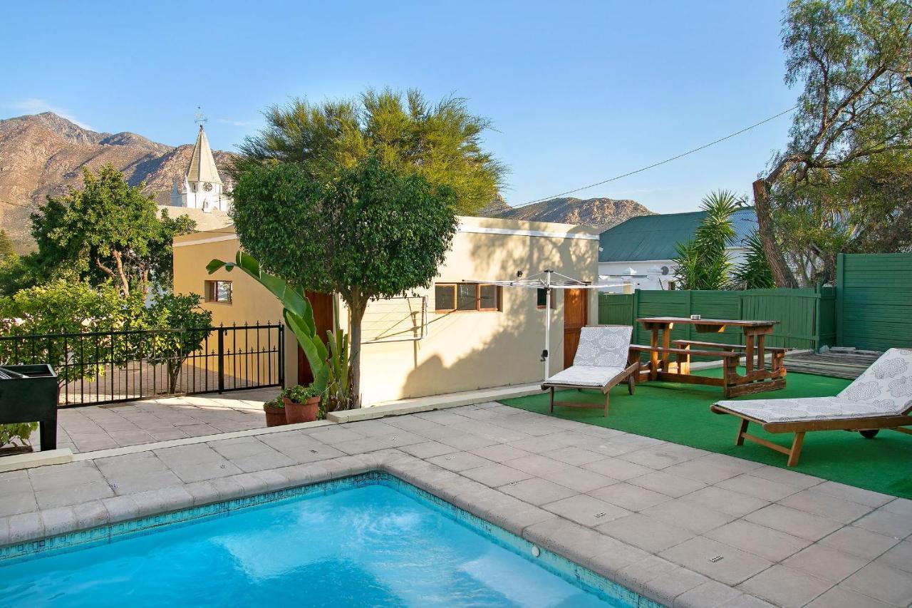 J'S Audacious Living Montagu Self Catering Lejlighed Eksteriør billede