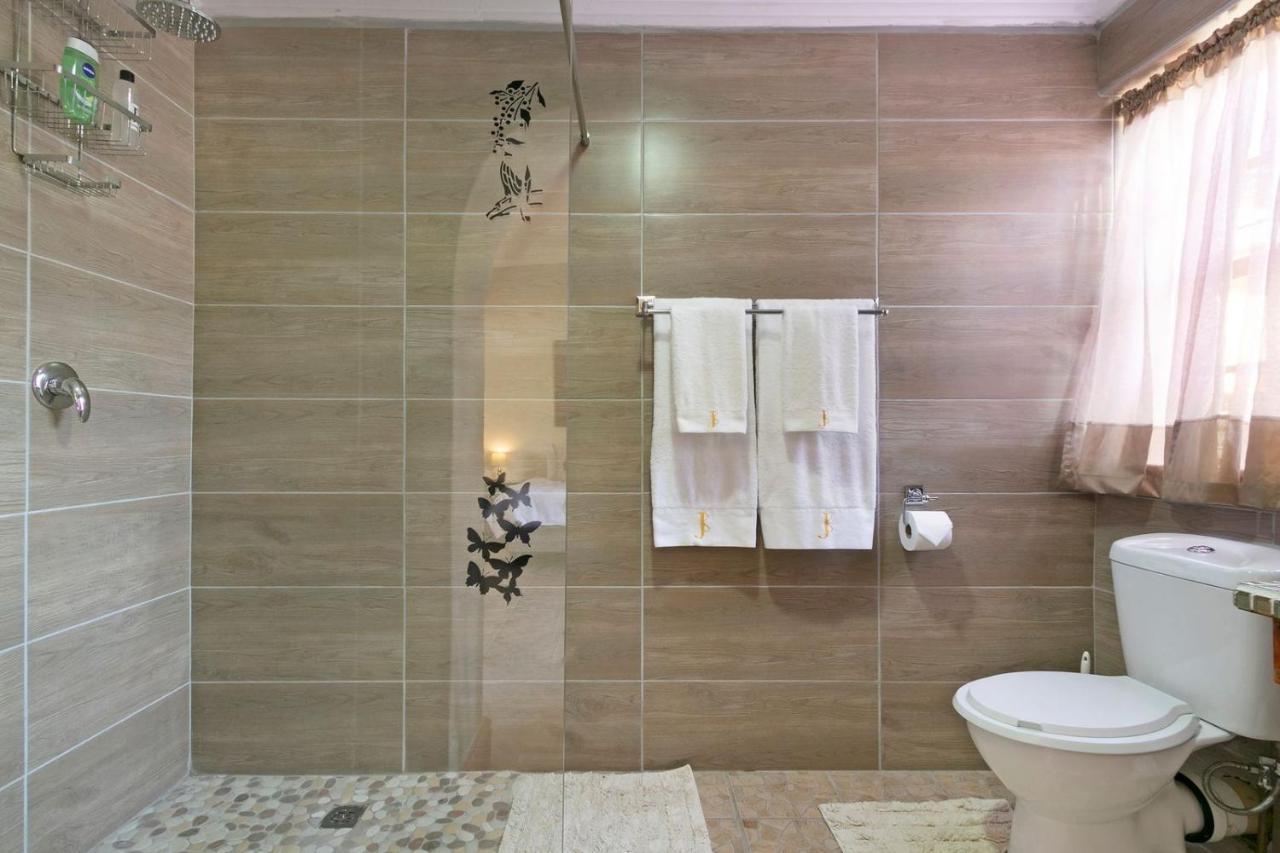 J'S Audacious Living Montagu Self Catering Lejlighed Eksteriør billede