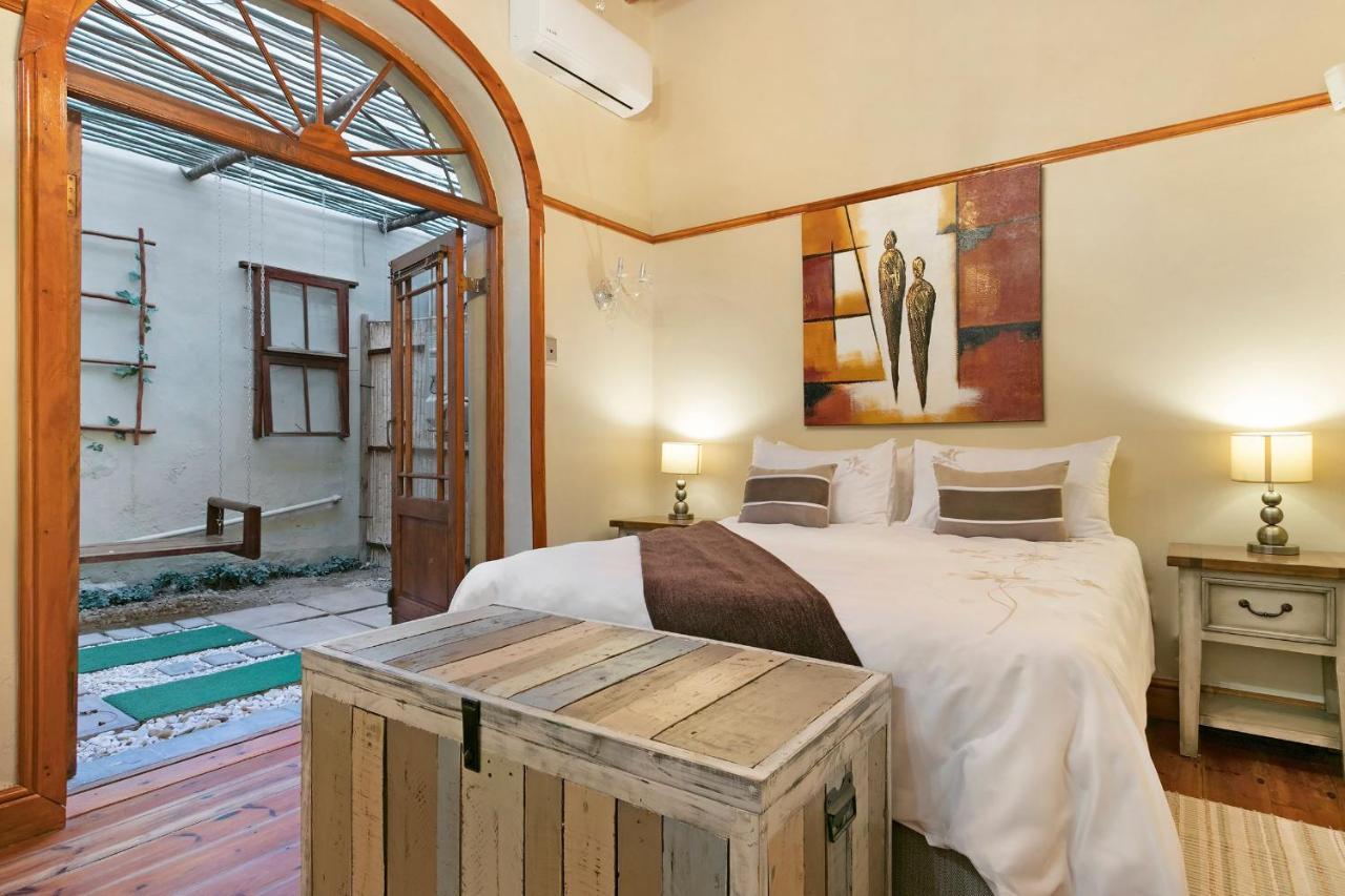 J'S Audacious Living Montagu Self Catering Lejlighed Eksteriør billede